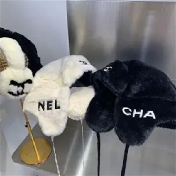 ブランド シャネル パイロットキャップ 耳あて付き 帽子 CHANEL フライトキャップ オシャレ 防寒 帽子 真冬 裏起毛 肌触り良い 調節可能 スキー ロシア帽子 飛行帽 外出 自転車 登山 通学 アウトド ロシアキャップ