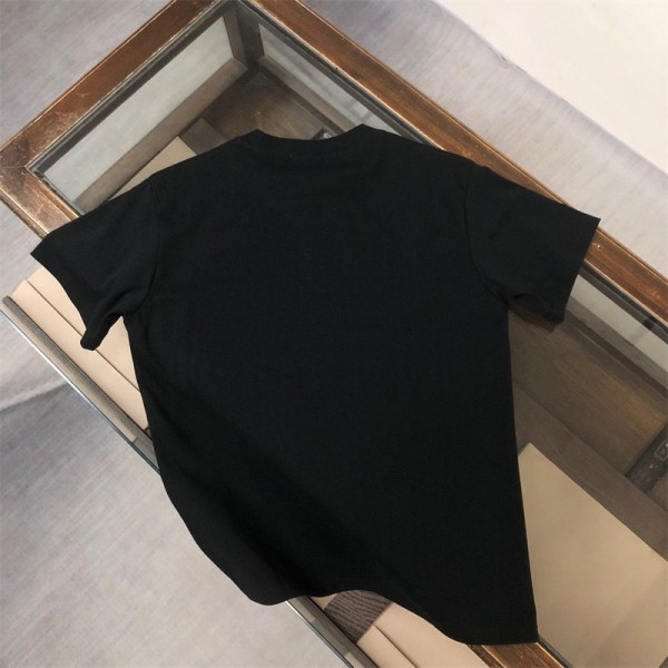 ジバンシィ夏服 メンズ tシャツ ブランド Givenchy 半袖 S-4XL クルーネック レディース 定番プリント柄 上着大きいサイズ 涼しい 無地 トップス おしゃれ シンプル カジュアル ゆったり 可愛い 柔らかい かわいい 快適 人気 春 秋服