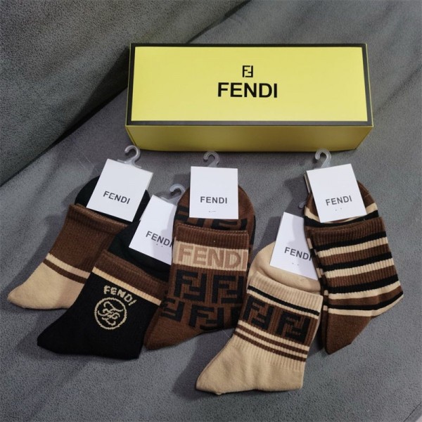 Fendi フェンディブランド ソックス 大人気コットン 靴下 メンズ 通気性浅口ソックス 5足セット 女の子好き 韓国上質な コットン ソックス くつした