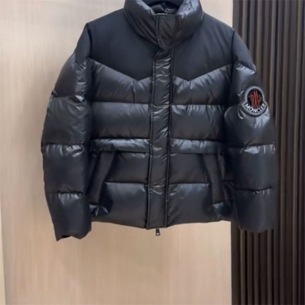 モンクレール ダウンコート メンズ コート moncler ブランド メープルリーフ 撥水 ダウンジャケット 中綿  ボリュームネック 防寒 ジッパー 男女兼用 カジュアル 通勤 厚手 冬服XL¬5XLl