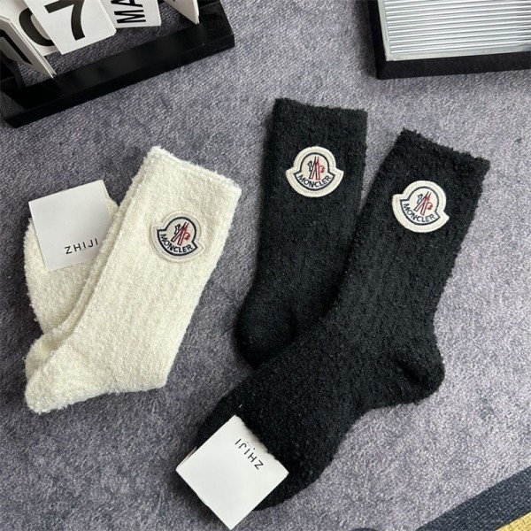 Moncler モンクレールハイブランド靴下 レディース 秋冬ソックス もこもこ靴下  蓄熱 保温 抗菌防臭 毛落ちしない ソックス ルームソックス くつした 防寒 暖かい あったか 通気性 厚手 温かい靴下 寝る時用靴下 冬用靴下 室内 