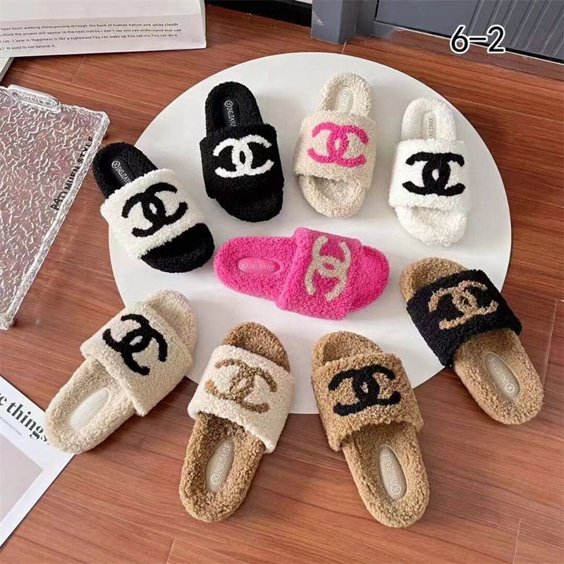 Chanel ボアスリッパ かわいい