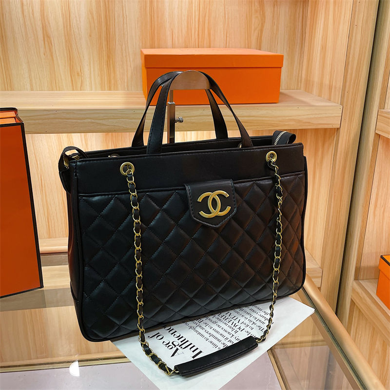 Chanel ブランドハンドバッグ