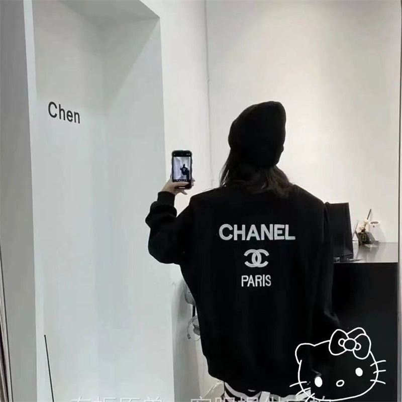 Chanelオーバーサイズパーカー