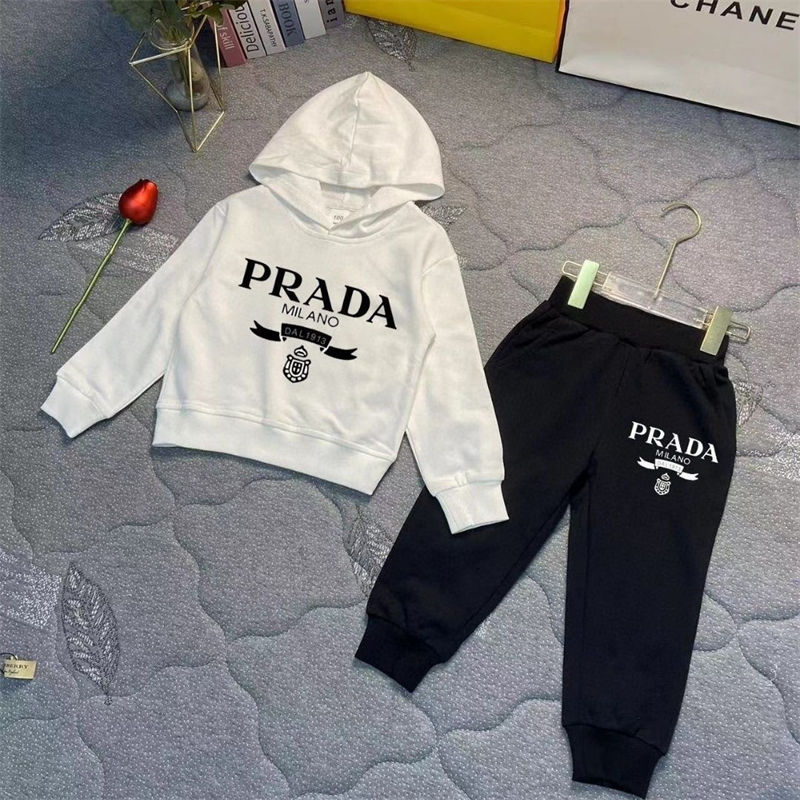 Prada キッズ服 パーカー